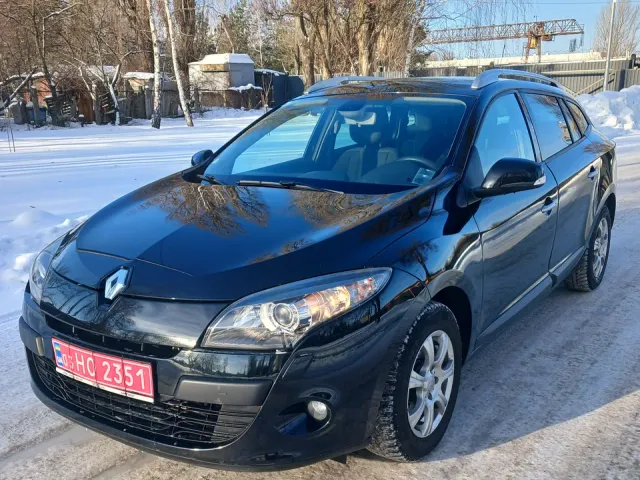 Renault Megane - фото 2