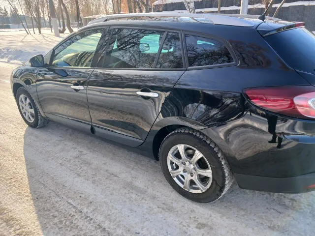 Renault Megane - фото 4