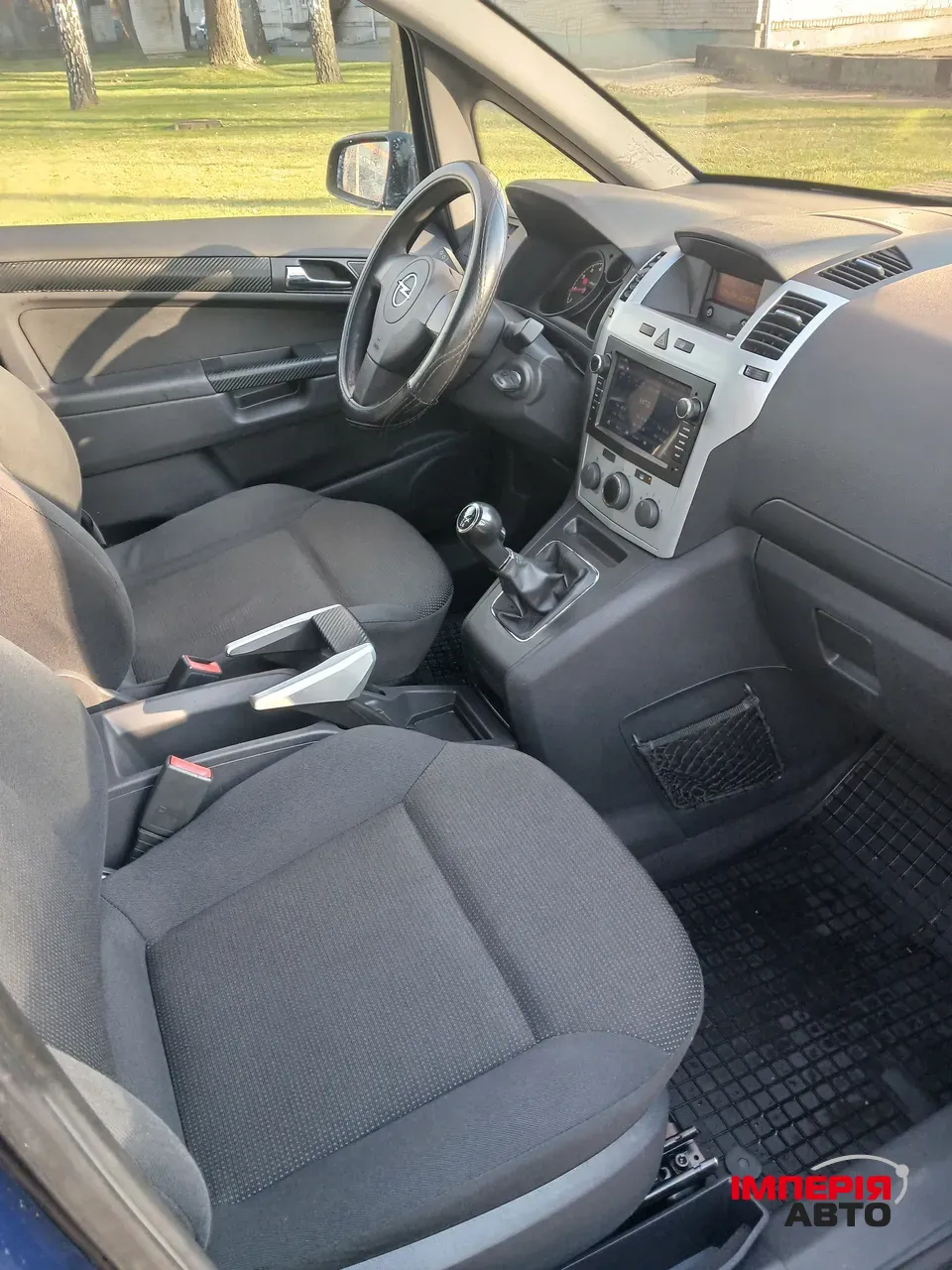 Opel Zafira - фото 6