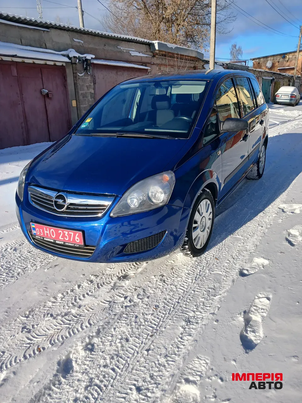 Opel Zafira - фото 1