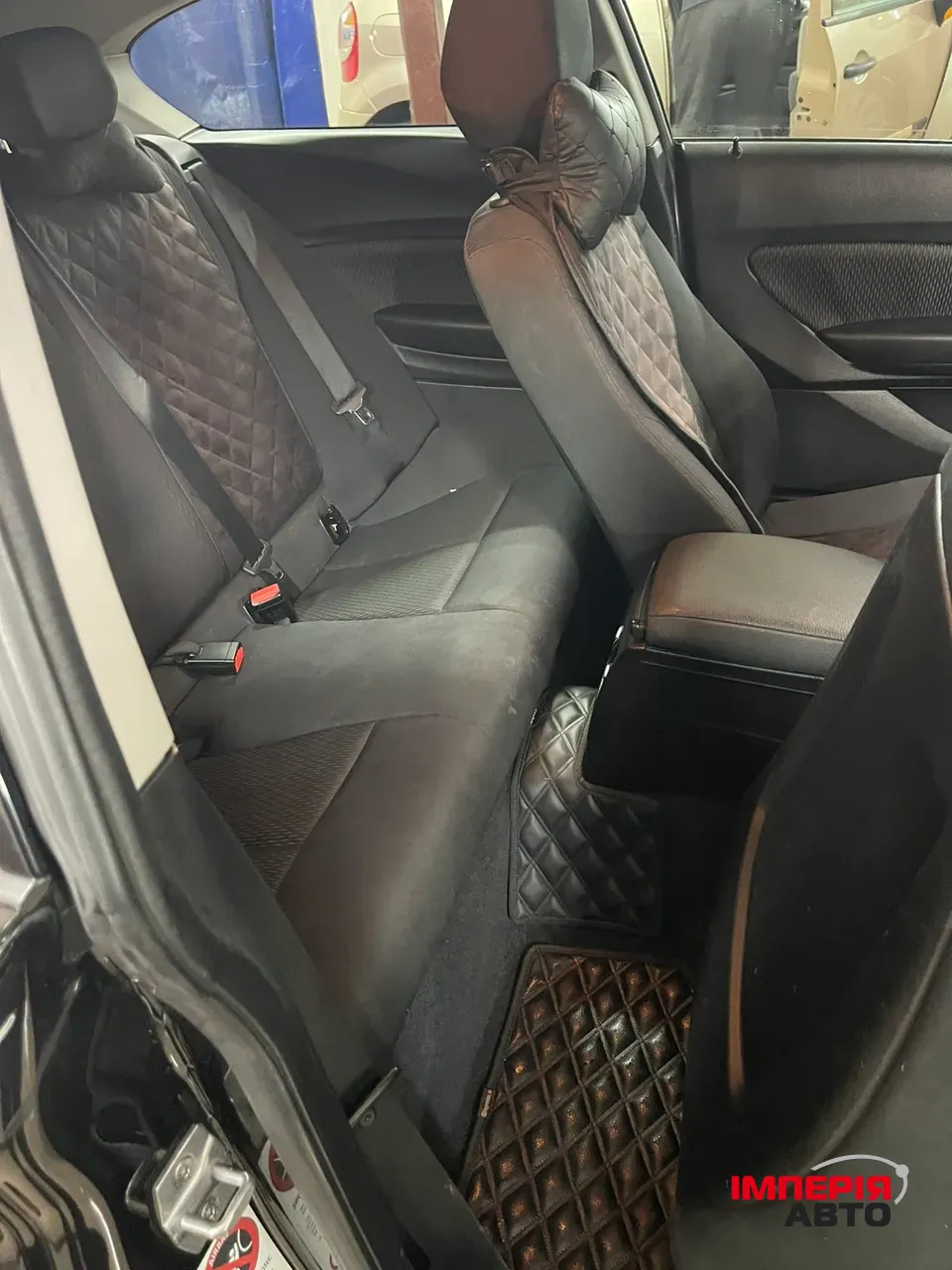 BMW 1 серії - фото 3