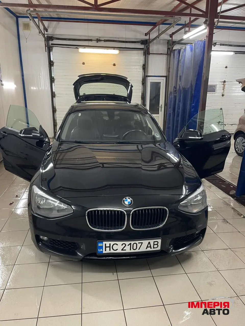 BMW 1 серії - фото 1