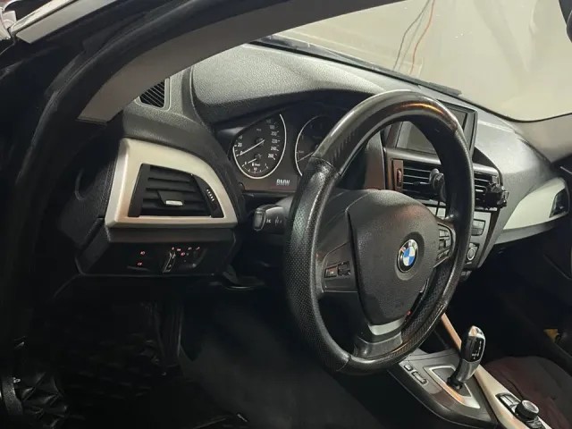 BMW 1 серії - фото 5