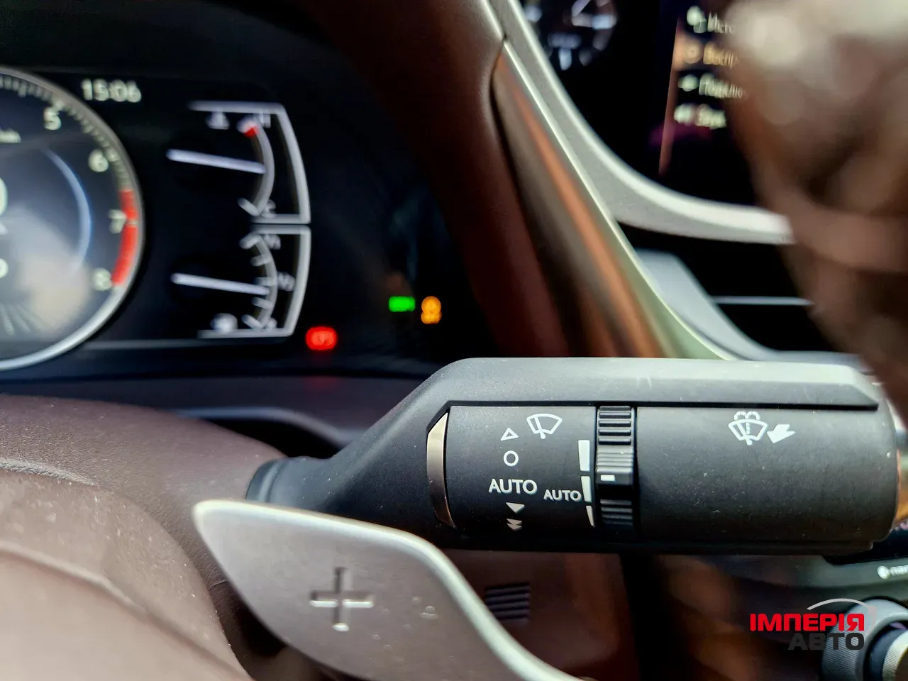 Lexus ES - фото 23