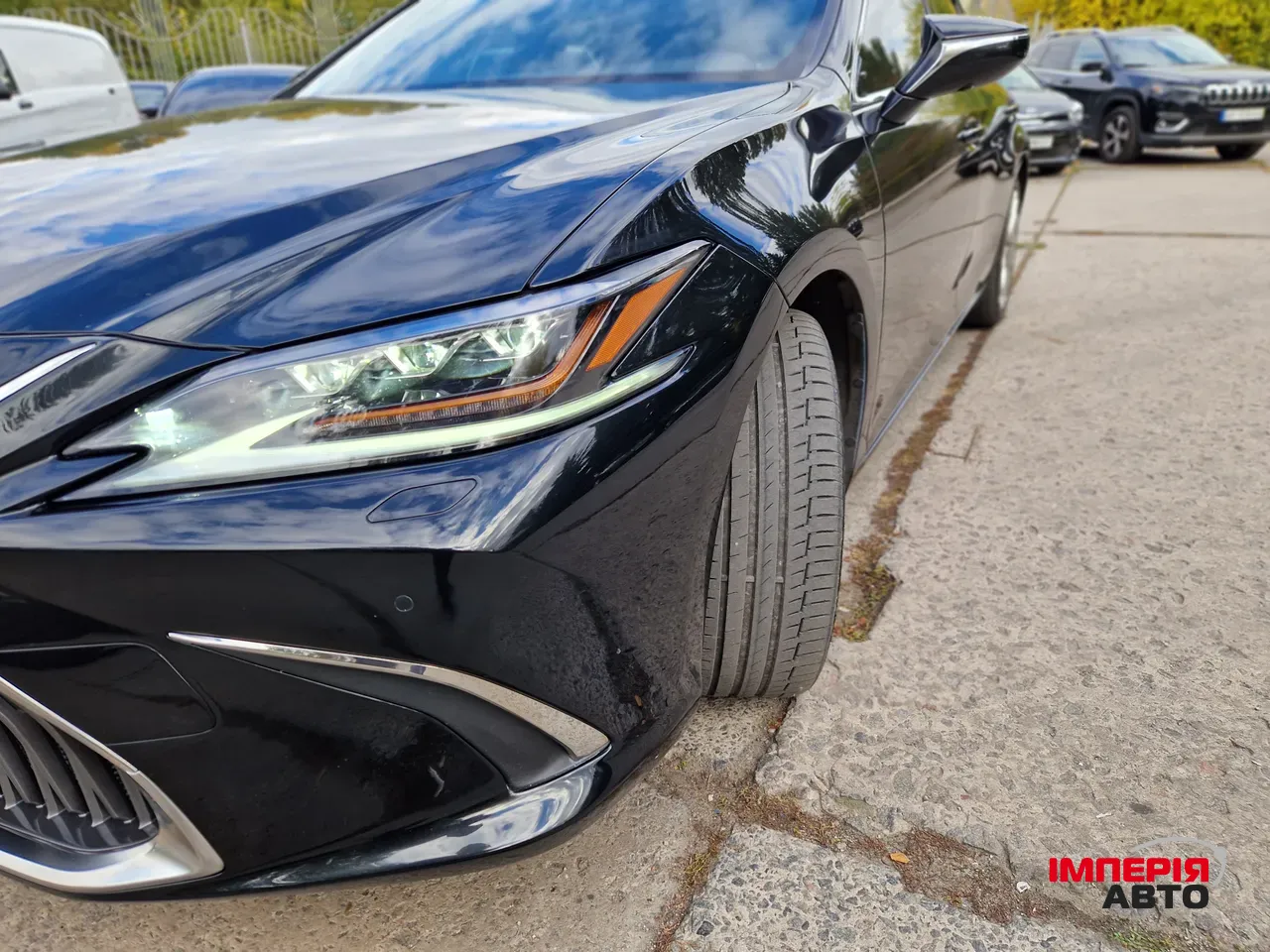 Lexus ES - фото 11