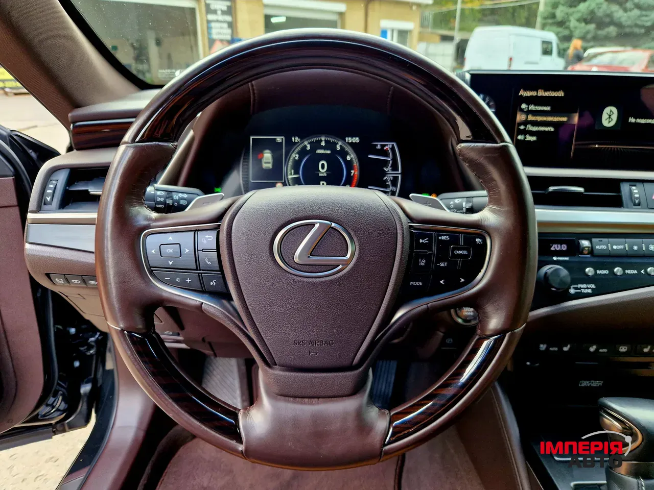 Lexus ES - фото 19