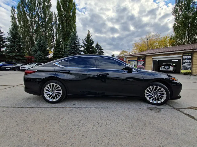 Lexus ES - фото 3