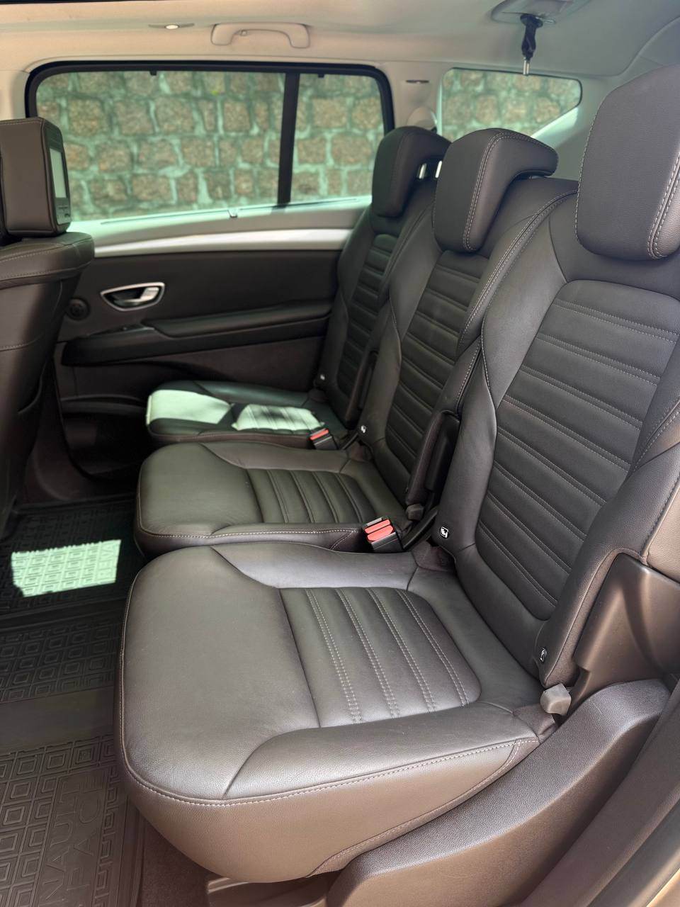 Renault Espace - фото 8