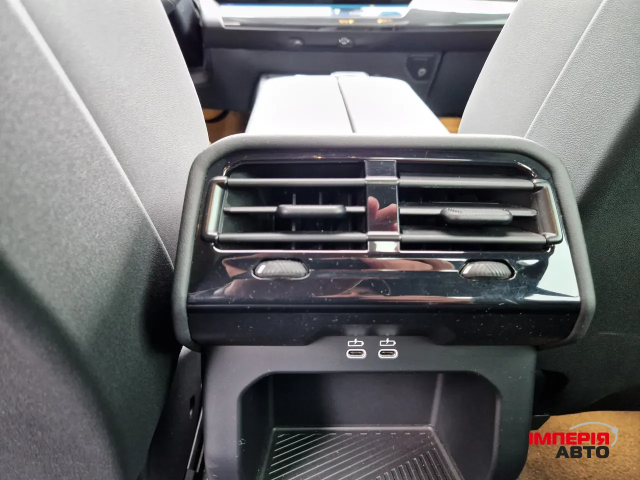 BMW i5 - фото 37