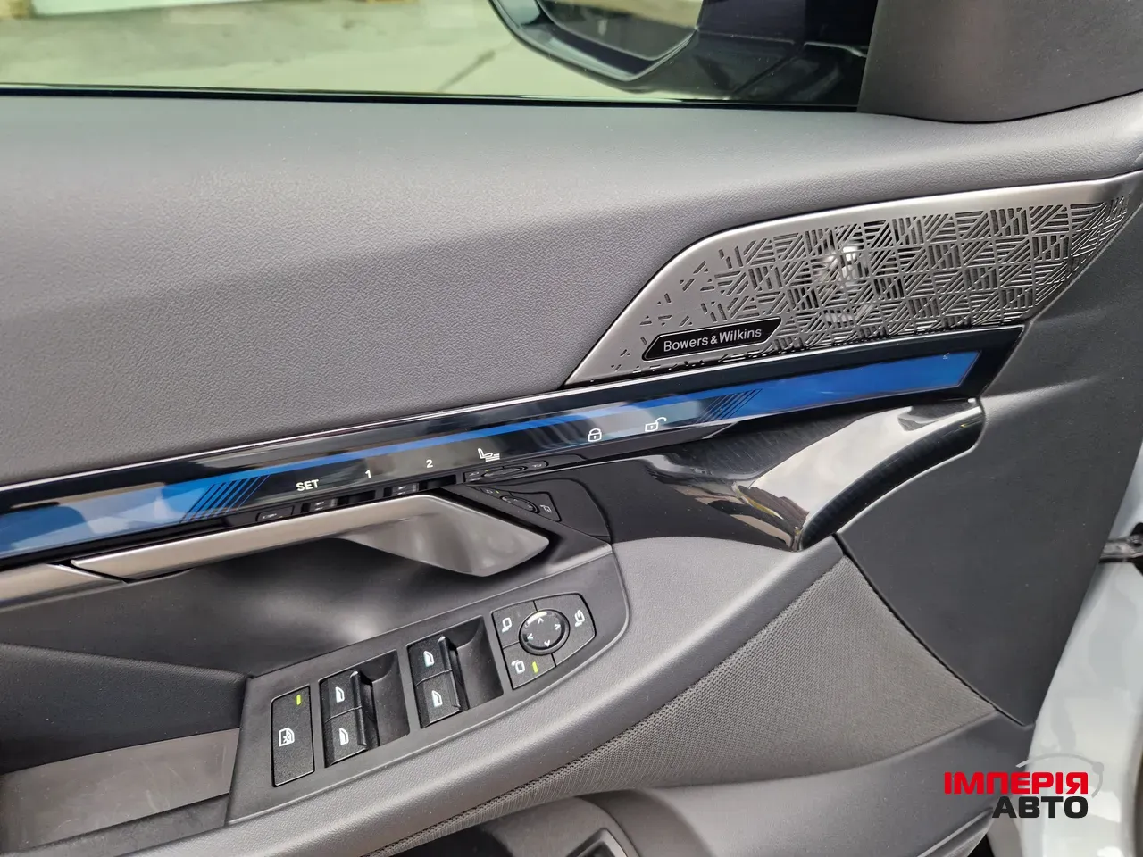 BMW i5 - фото 19