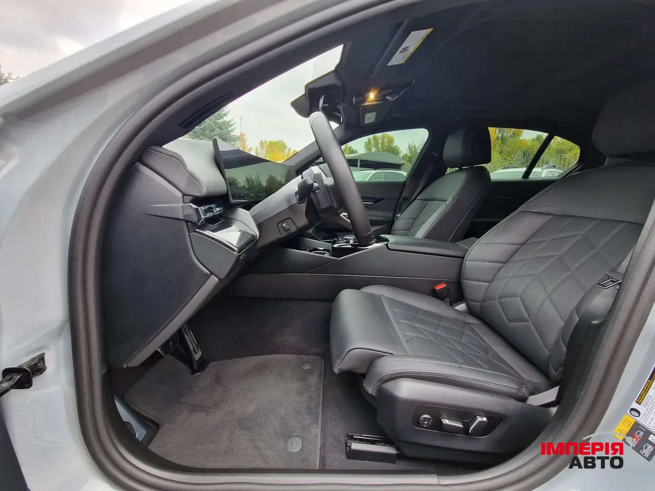 BMW i5 - фото 17