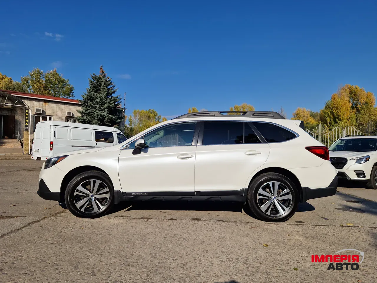 Subaru Outback - фото 7