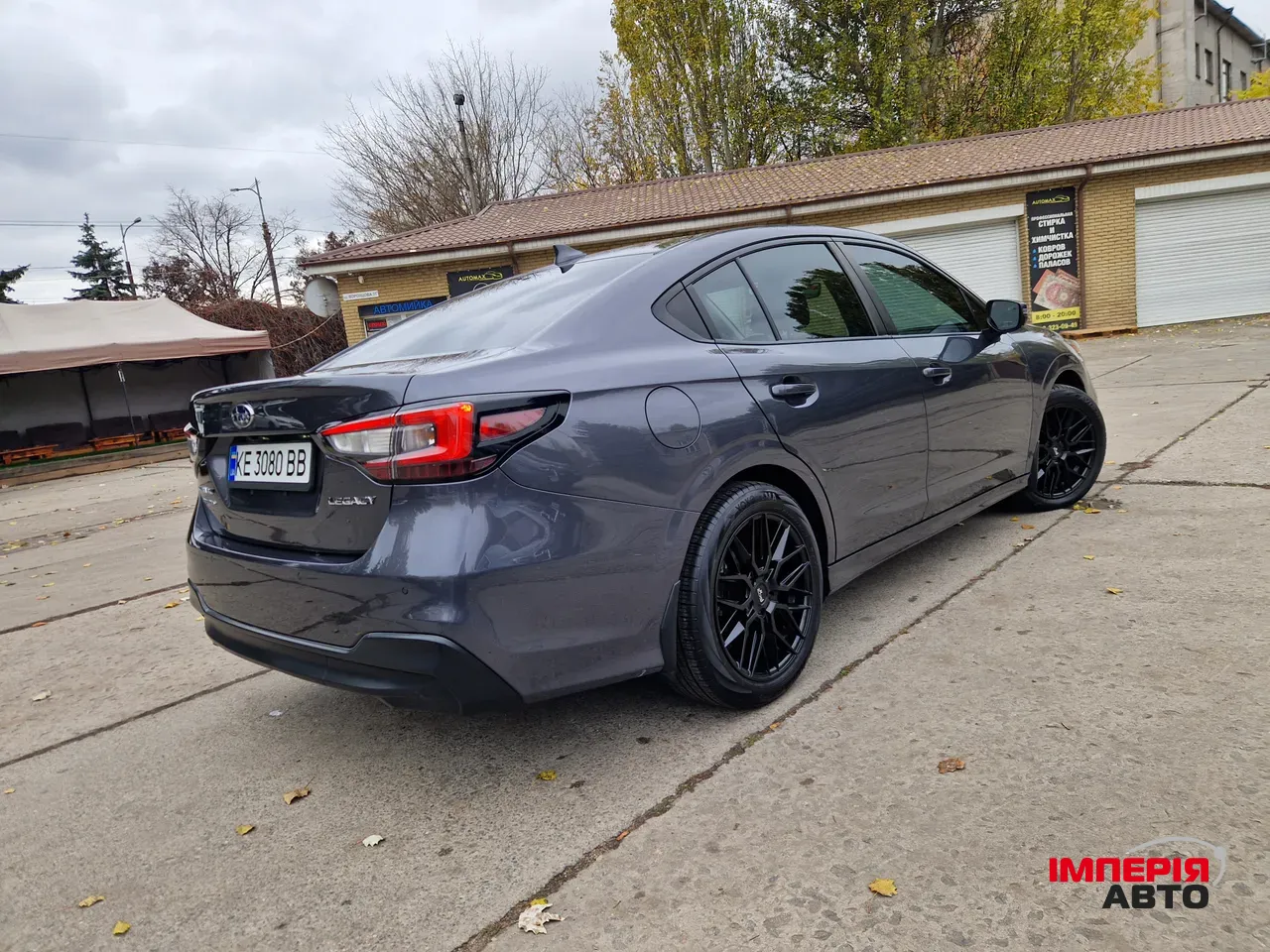 Subaru Legacy - фото 4