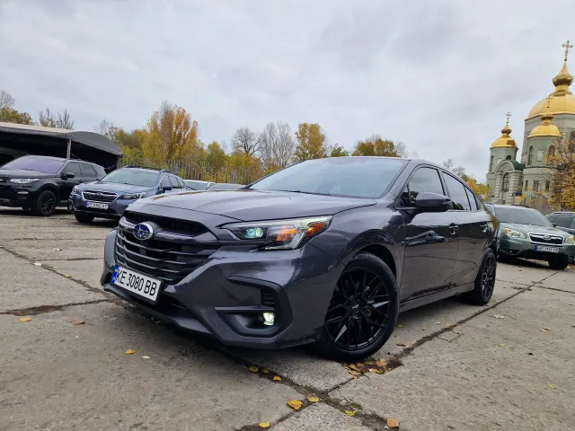 Subaru Legacy - фото 1