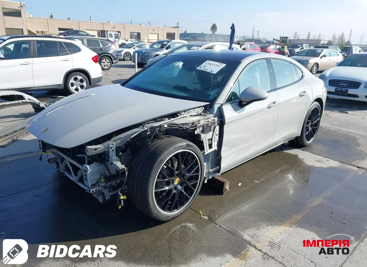 Audi Q5 - фото 11