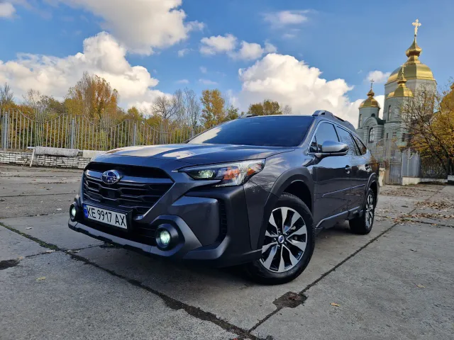 Subaru Outback - фото 1