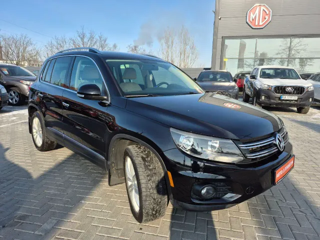 Volkswagen Tiguan - фото 3