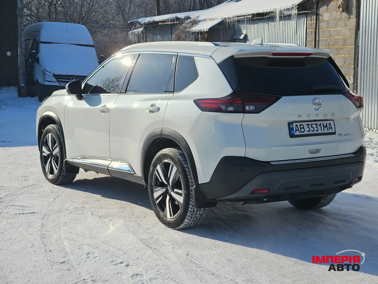 Nissan Rogue - фото 4