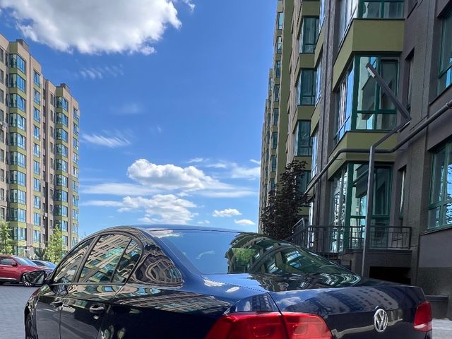 Volkswagen Passat 2011, Київ, $6 650 - зображення 2