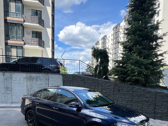 Volkswagen Passat 2011, Київ, $6 650 - зображення 4