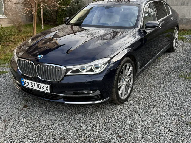 BMW 7 серії - фото 5