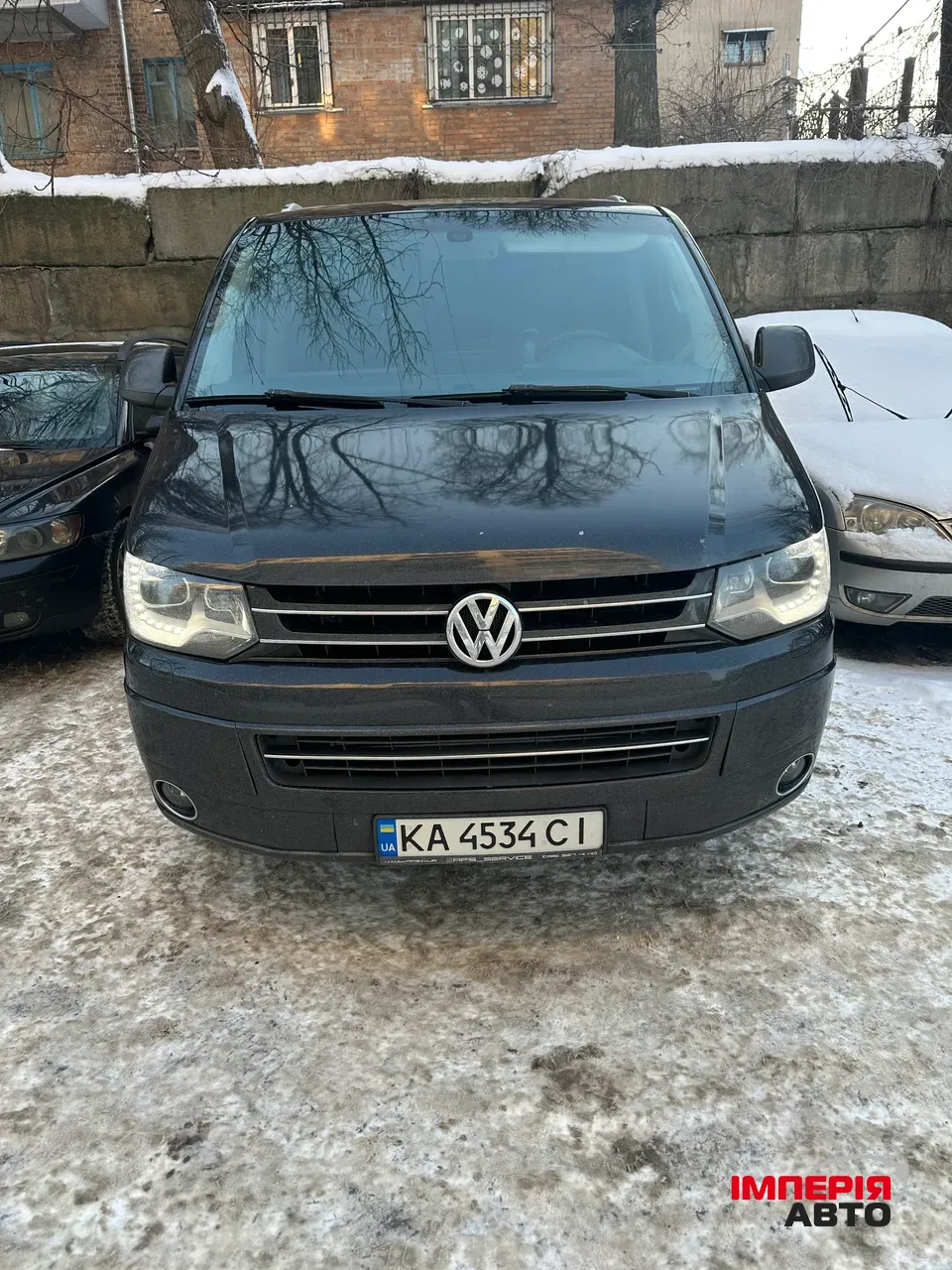 Volkswagen Multivan - фото 2