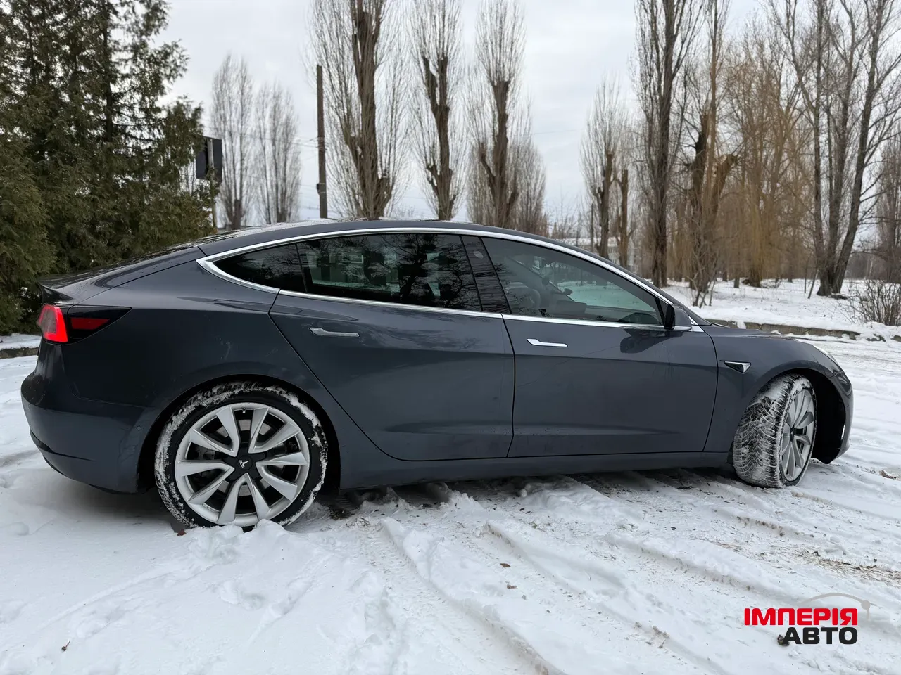Tesla Model 3 - фото 5