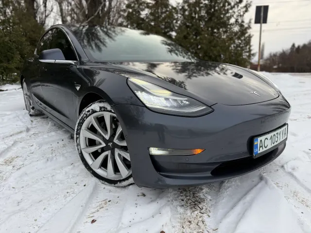 Tesla Model 3 - фото 3