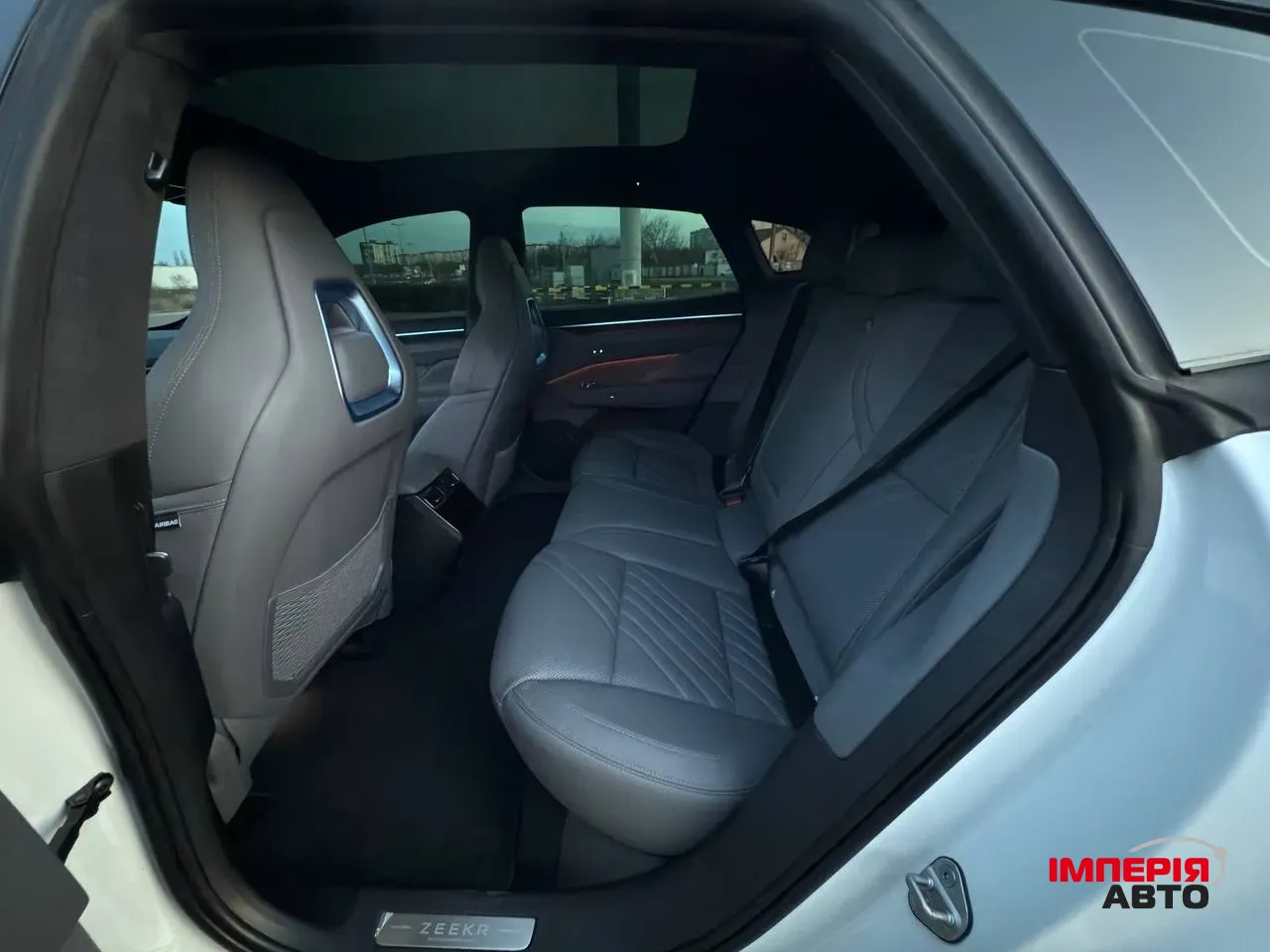Zeekr 001 - фото 20