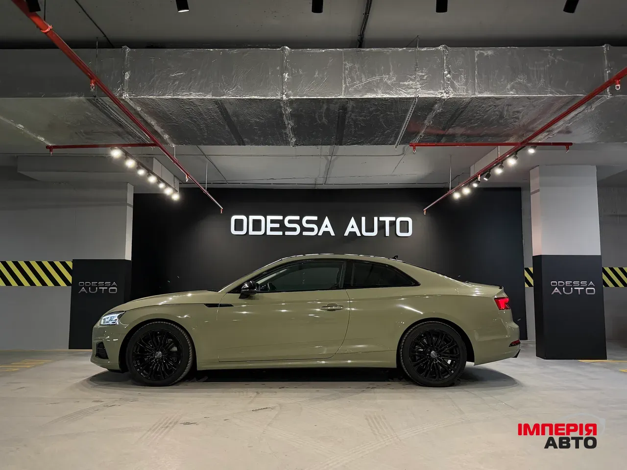 Audi A5 - фото 8