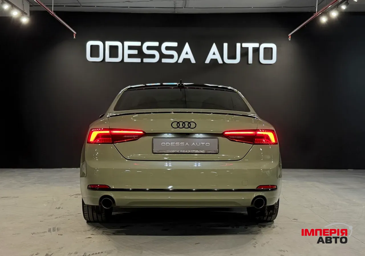 Audi A5 - фото 11