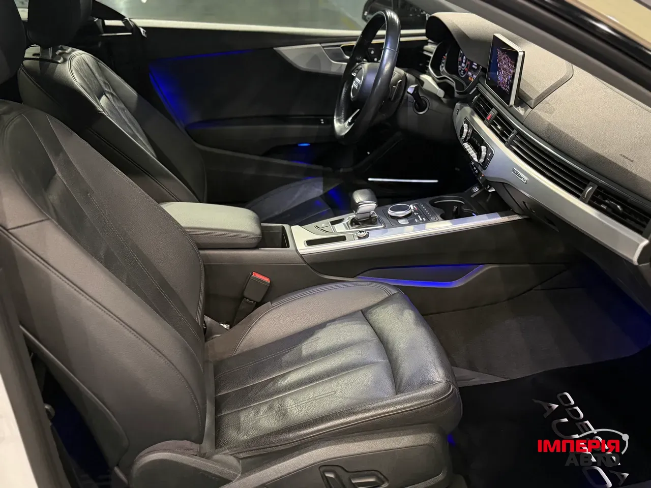 Audi A5 - фото 30