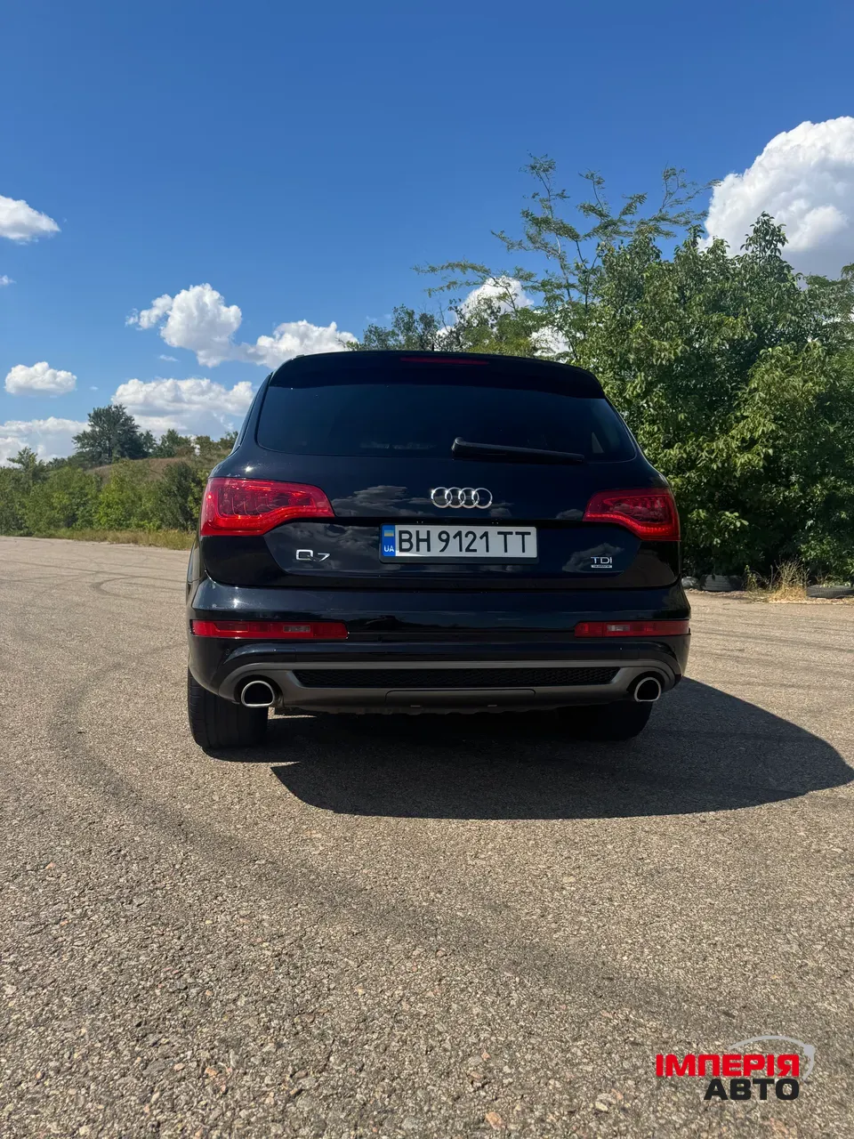 Audi Q7 - фото 18