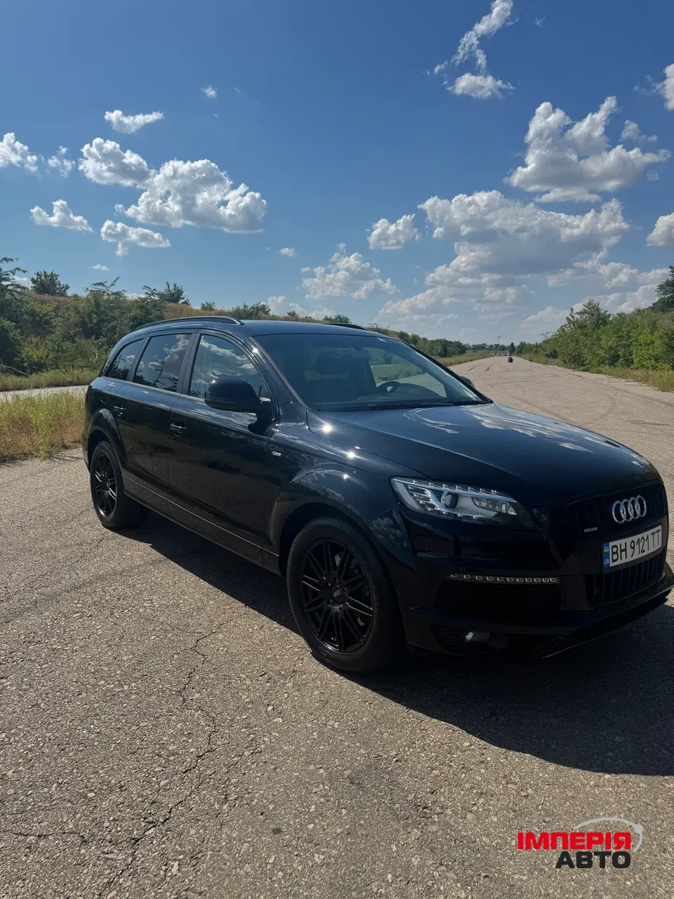 Audi Q7 - фото 23