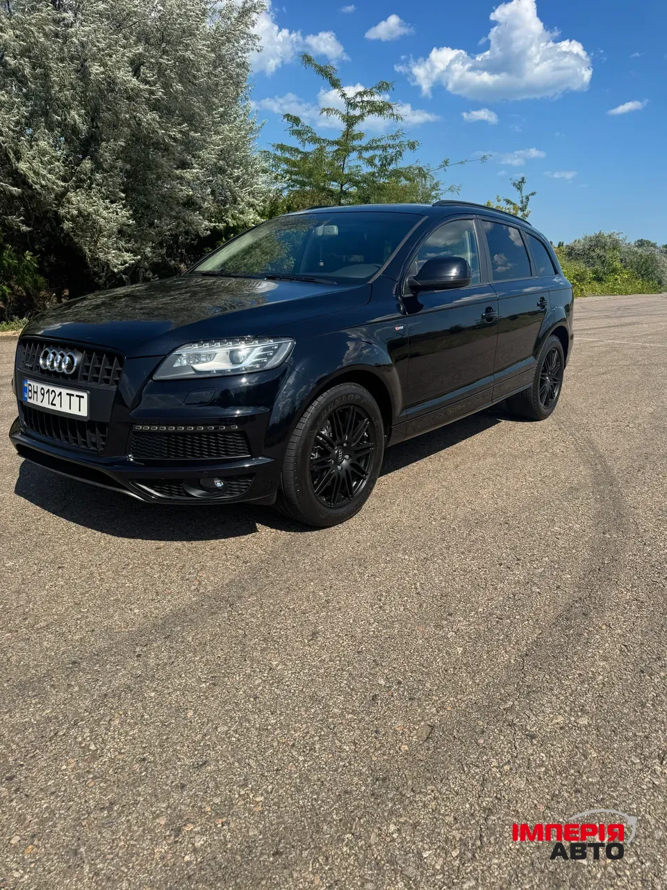 Audi Q7 - фото 10