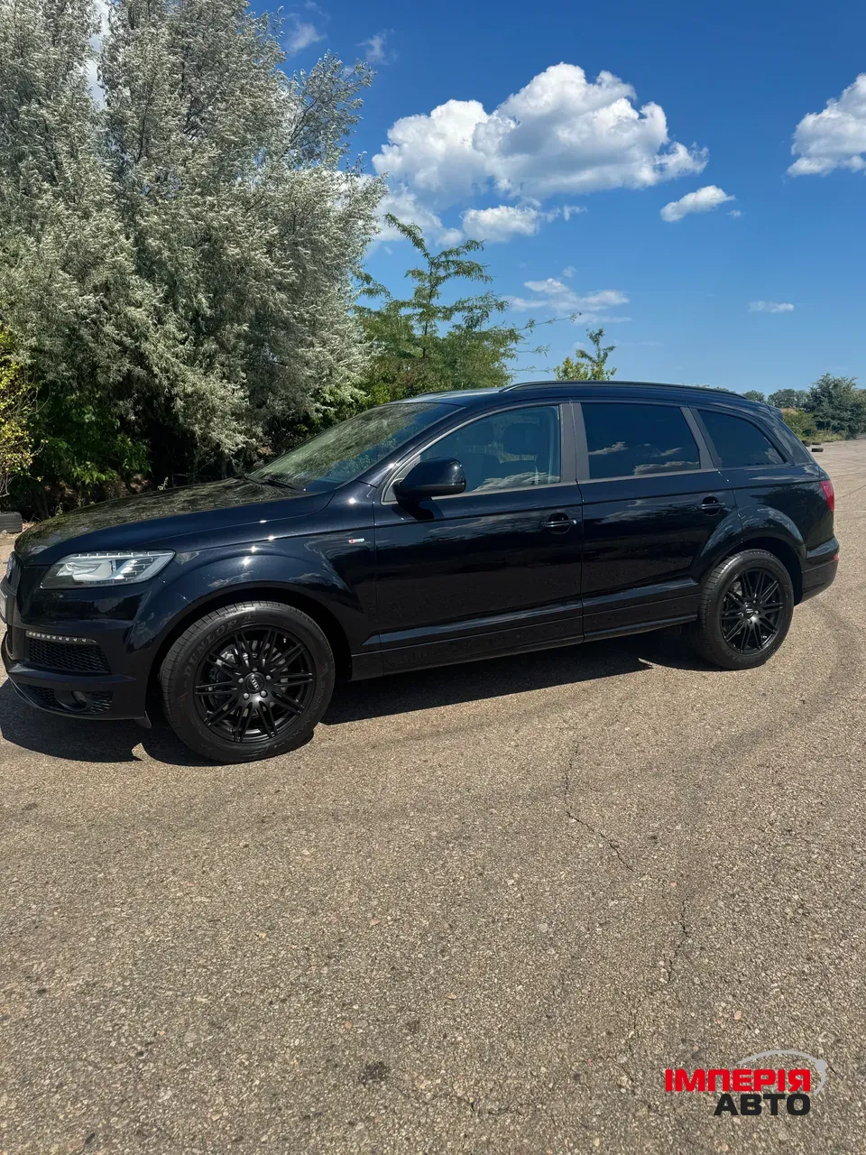 Audi Q7 - фото 29