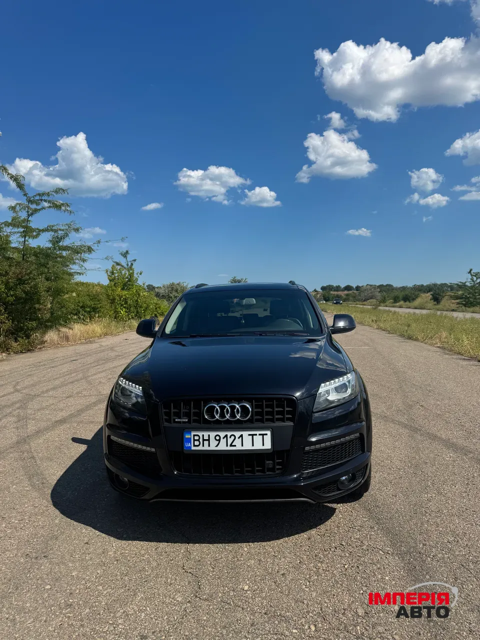 Audi Q7 - фото 8