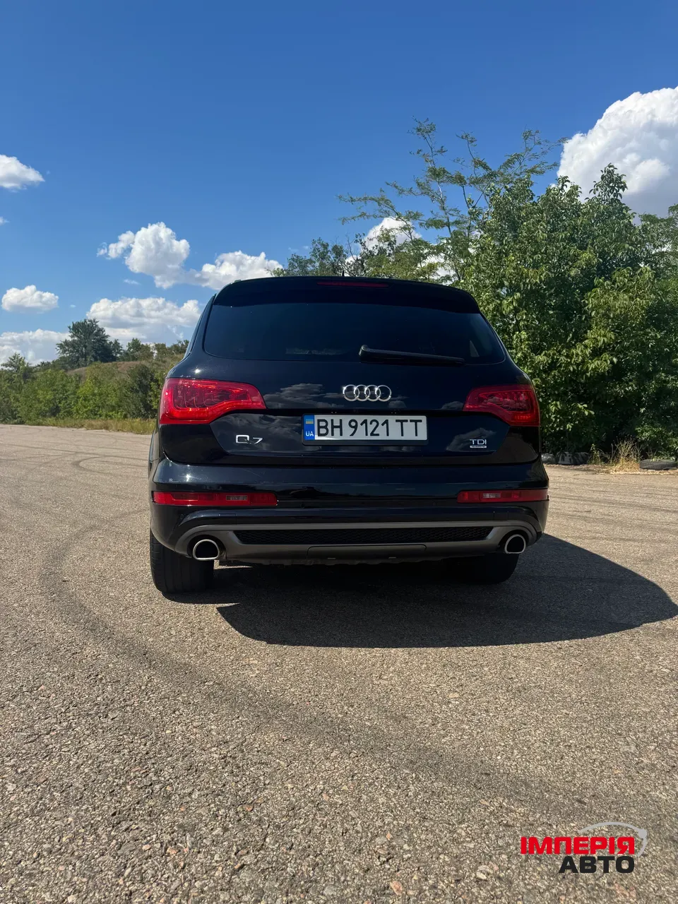 Audi Q7 - фото 16