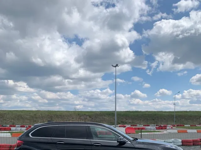 BMW 5 серії - фото 2