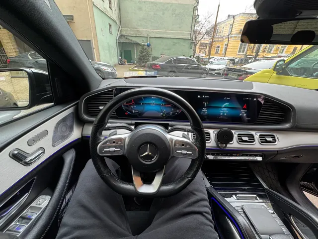 Mercedes-Benz GLE - фото 3