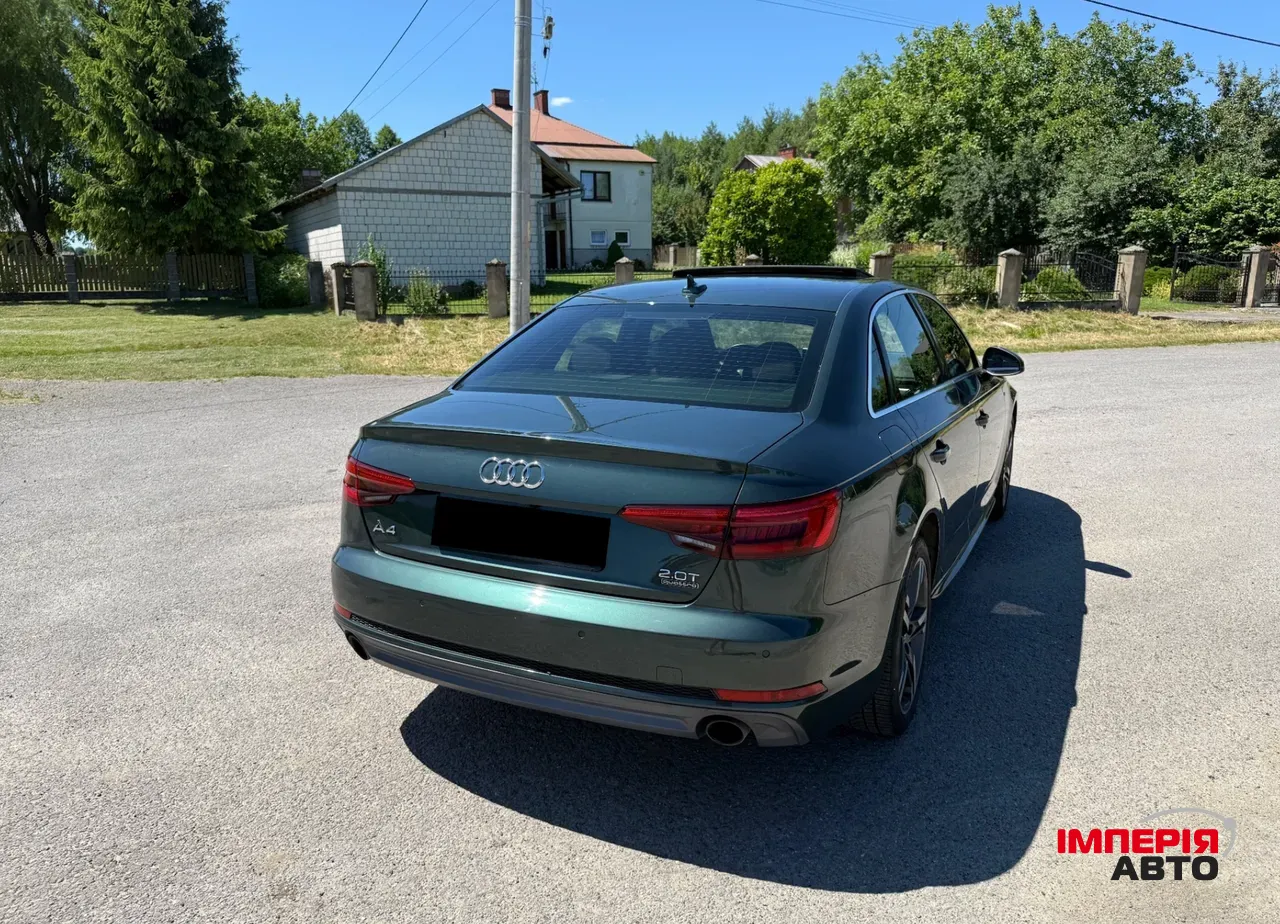 Audi A4 - фото 5