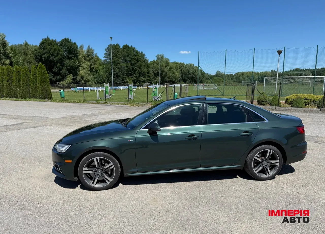Audi A4 - фото 2