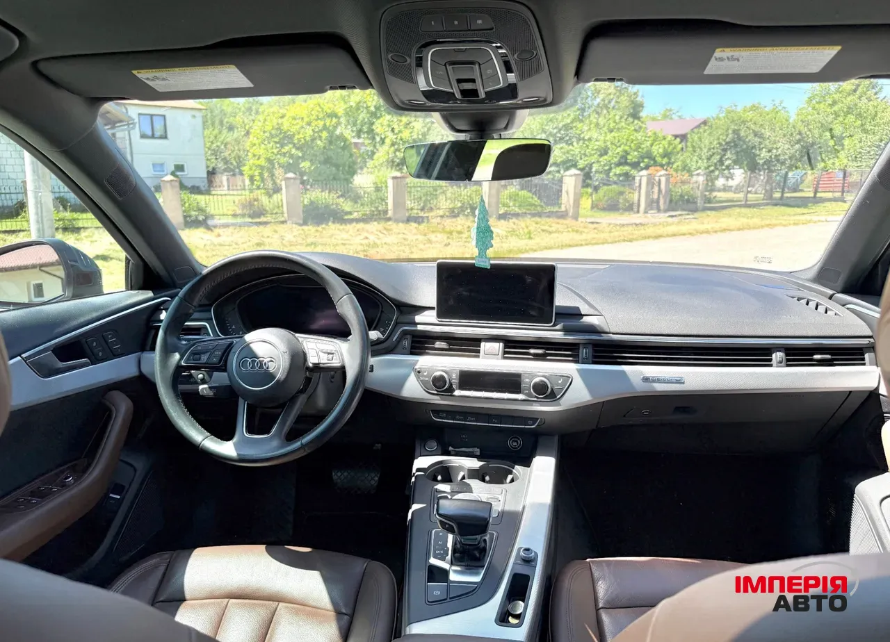 Audi A4 - фото 14