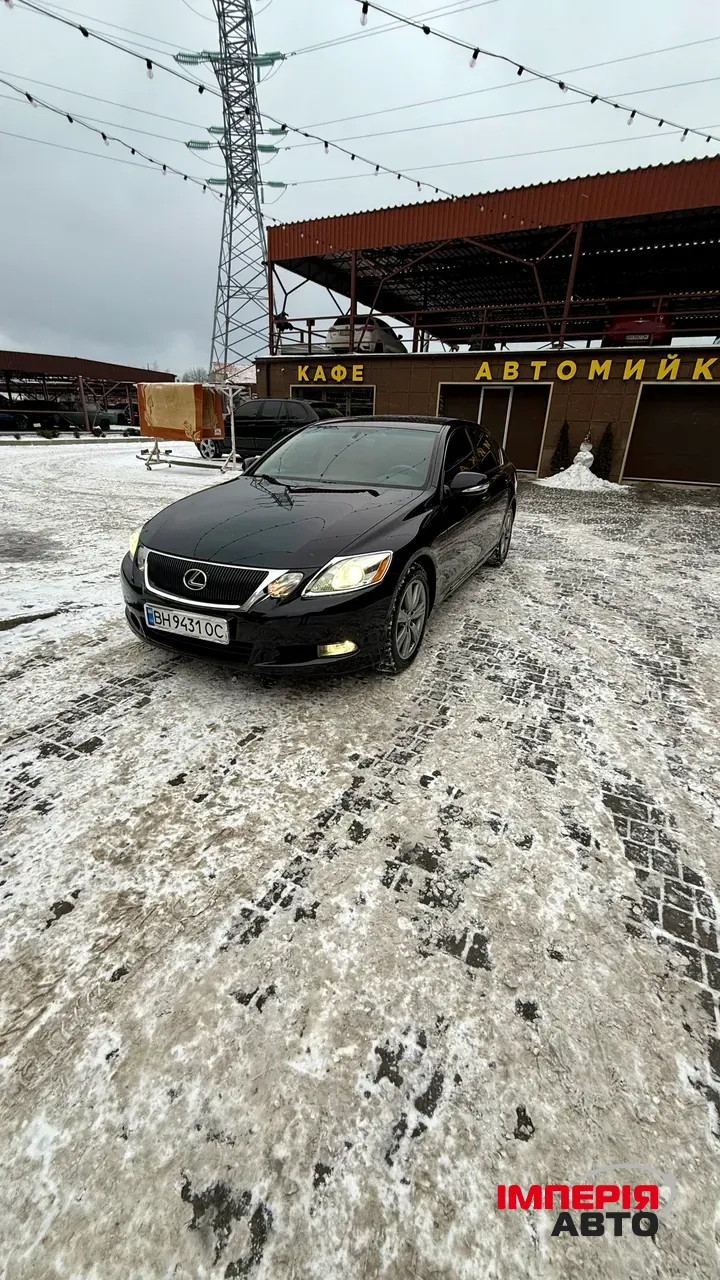 Lexus GS - фото 6