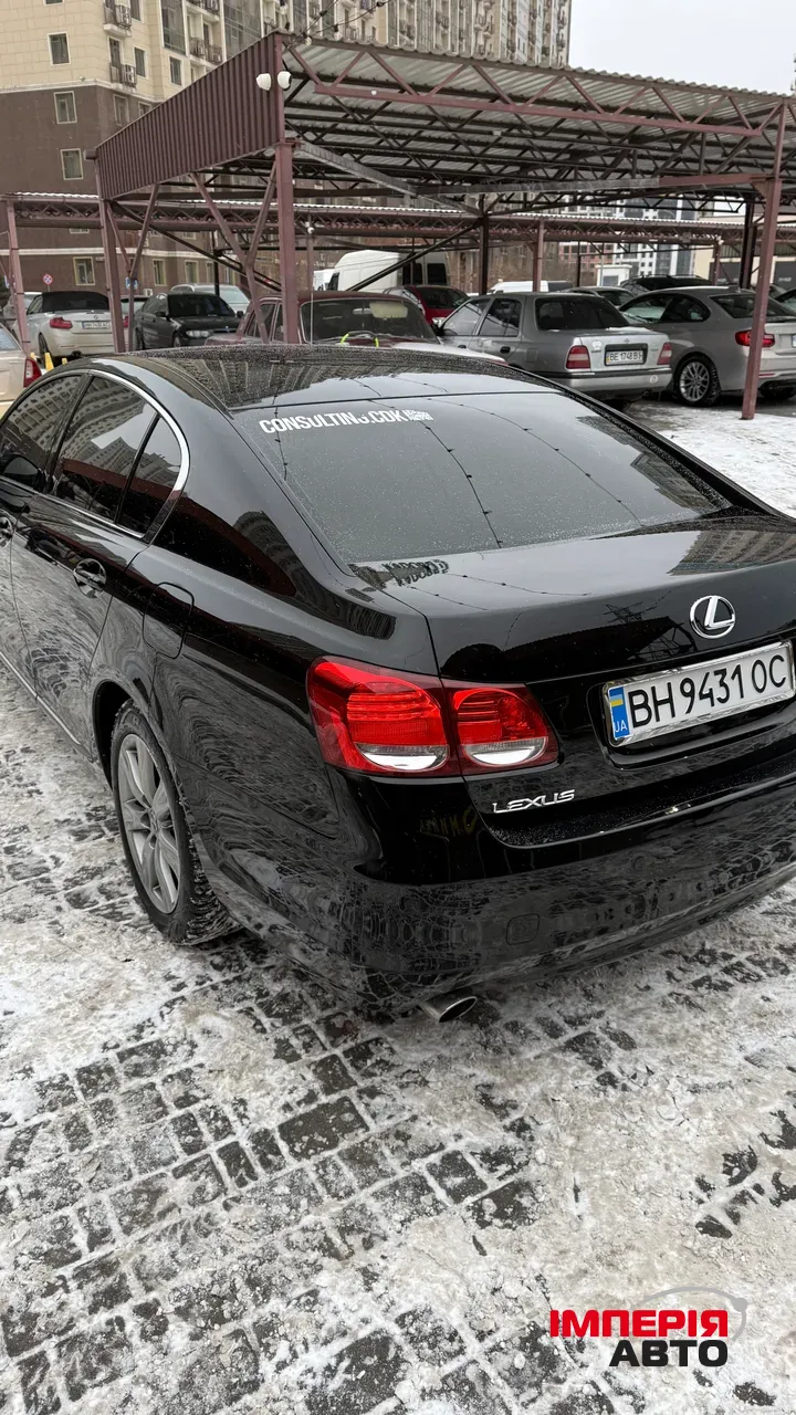 Lexus GS - фото 17