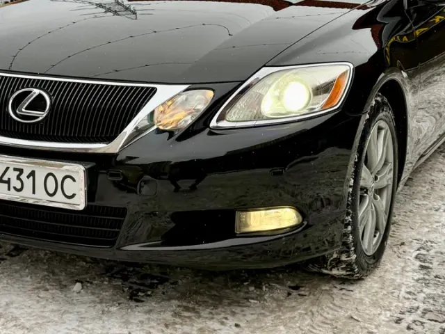 Lexus GS - фото 3