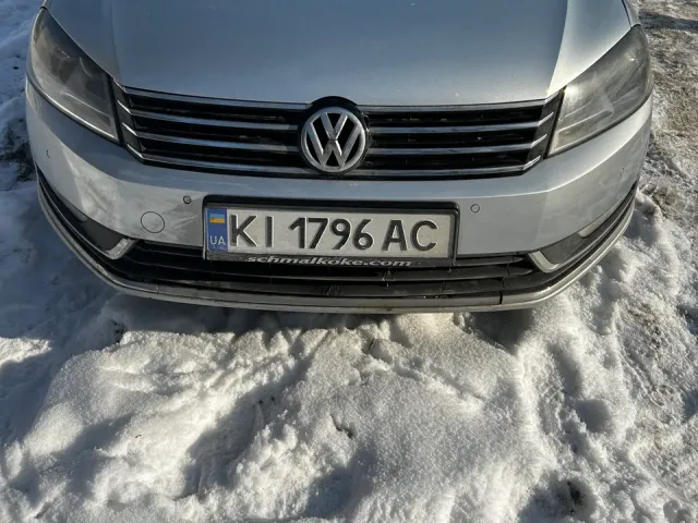 Volkswagen Passat 2012, Київ, $9 800 - зображення 1