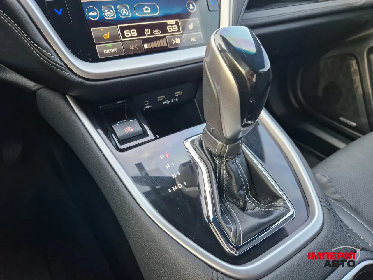 Subaru Legacy - фото 25