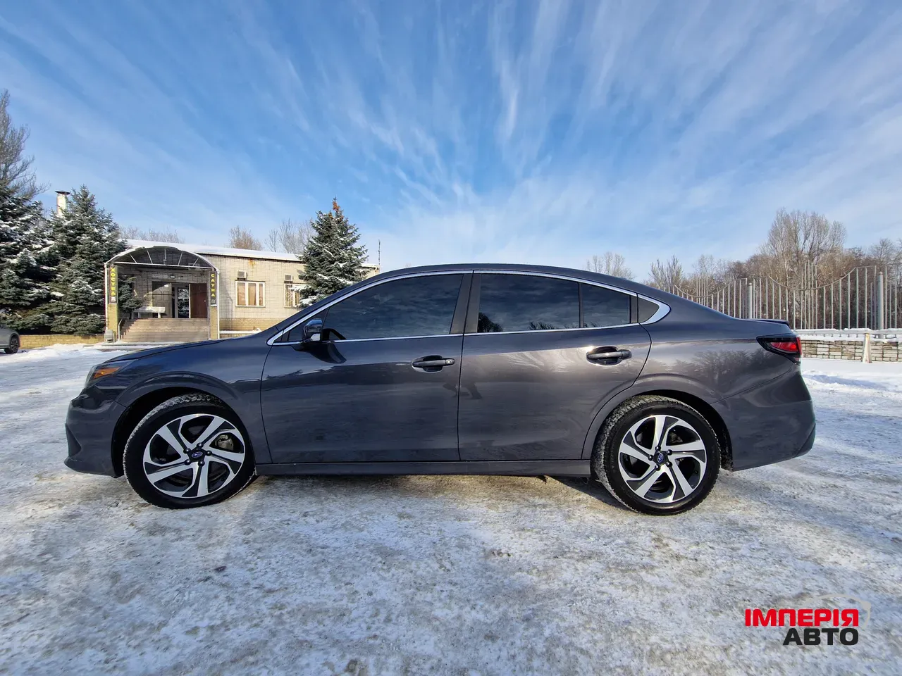 Subaru Legacy - фото 7