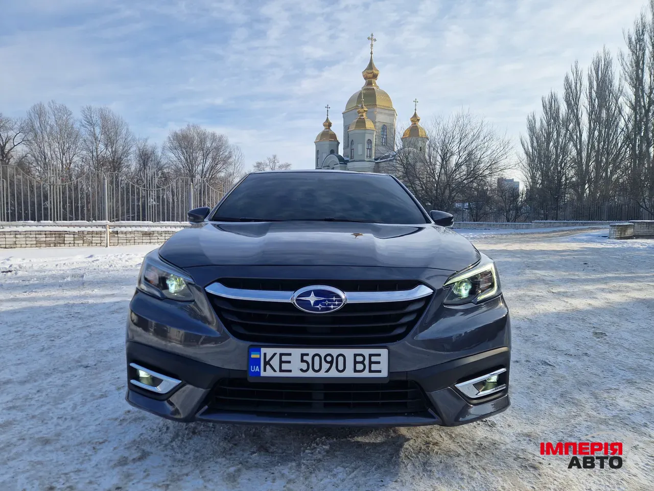 Subaru Legacy - фото 2